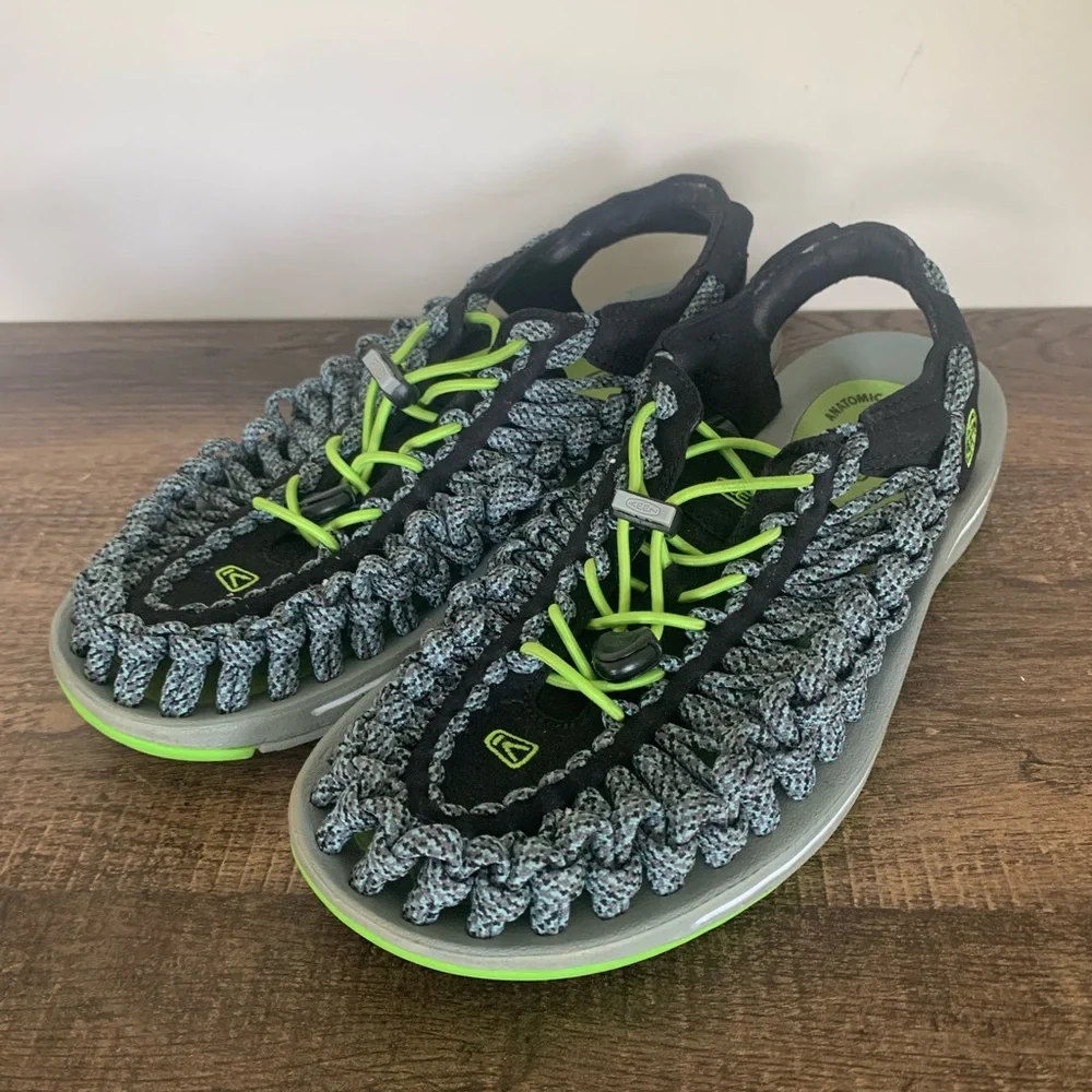Keen Uneek Green Bkack Sport Sandals Men’s Size 8.5 Water Shoes Hiking Fishing
